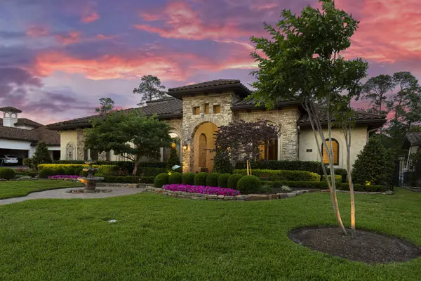 38 Post Shadow Estate DR, Spring, TX 77389