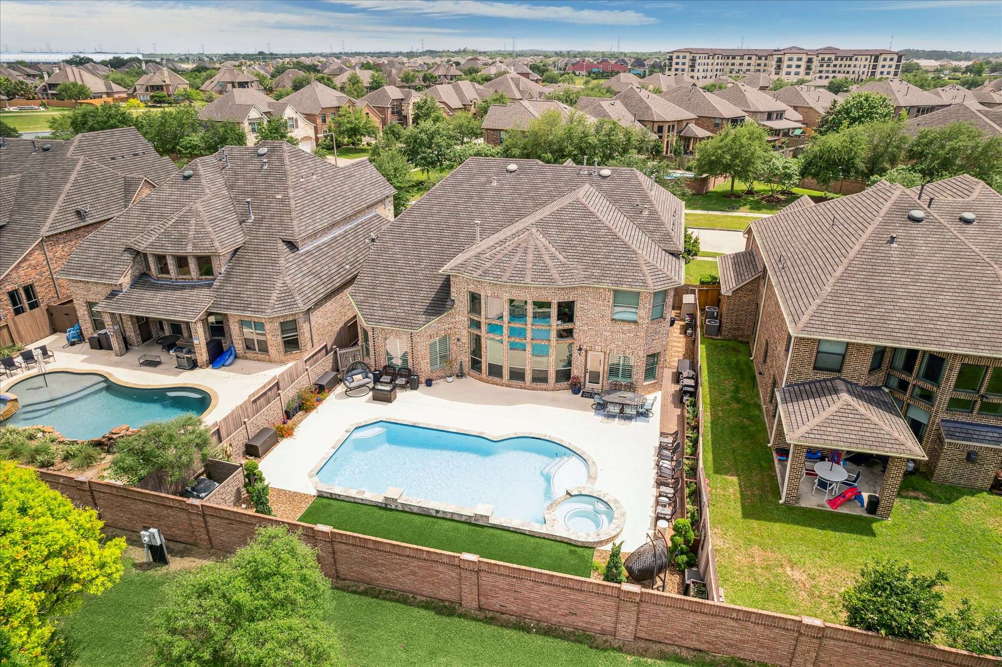2815 Veneto CT,  League City,  TX 77573