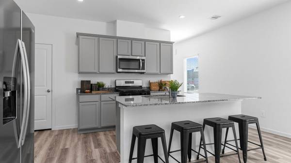 3901 Bronco Station LN, League City, TX 77573