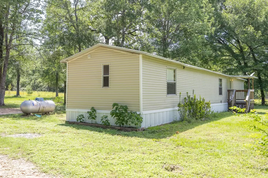 540 N Berry RDG, Caldwell, TX 77836