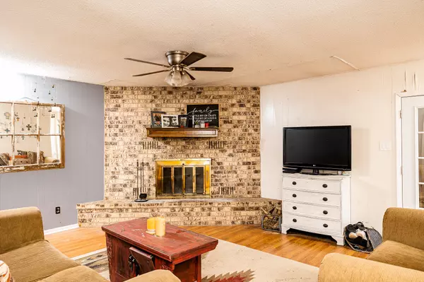 Giddings, TX 78942,1539 County Road 113