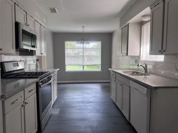 Sugar Land, TX 77498,13611 Fernhill DR