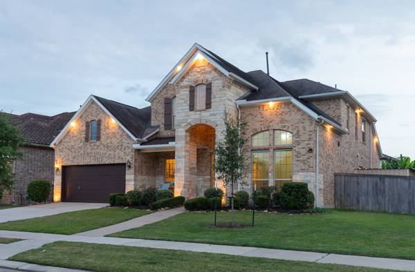 5506 Bellingen River LN,  Sugar Land,  TX 77479