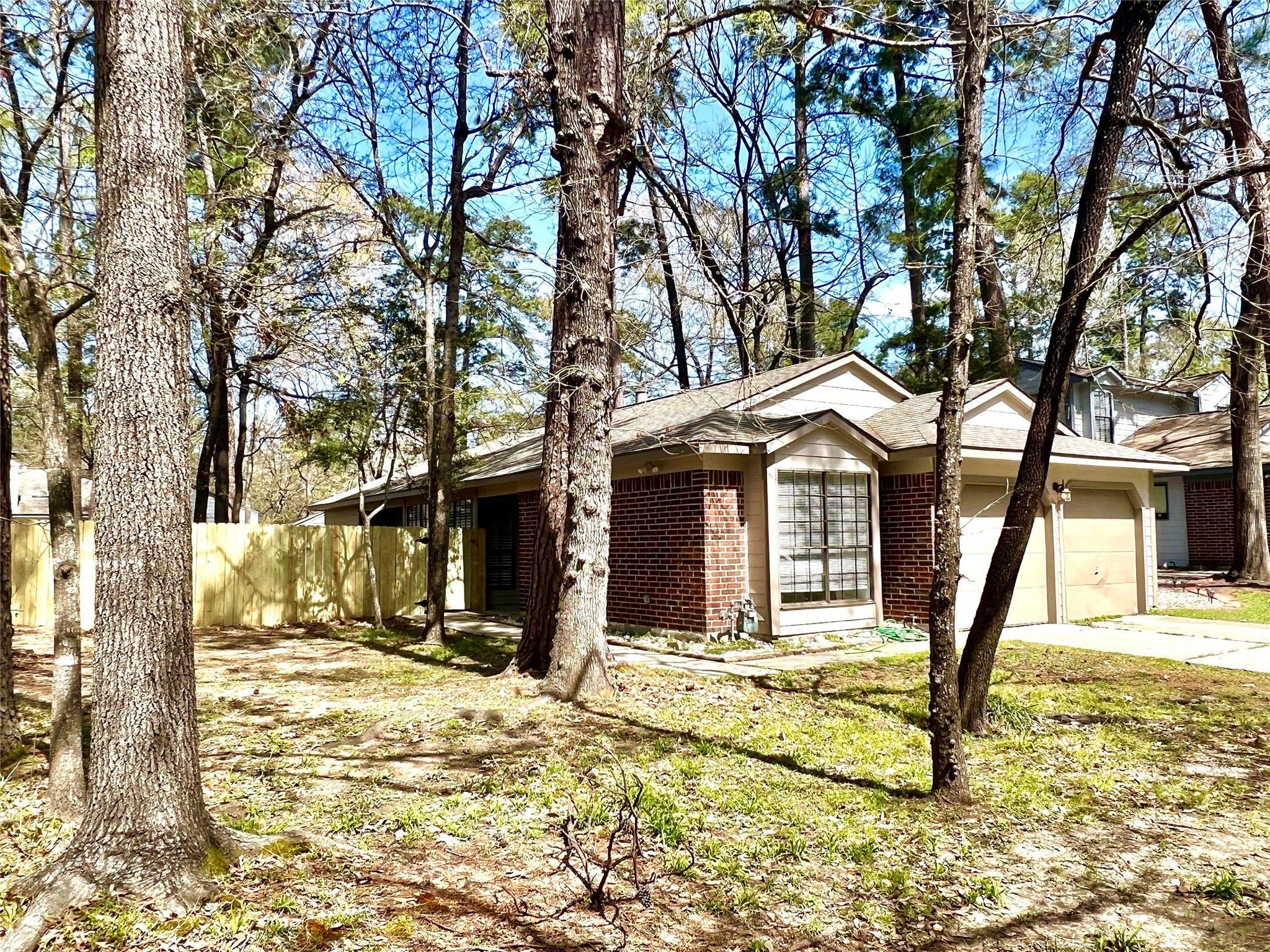 23 Camberwell CT,  The Woodlands,  TX 77380
