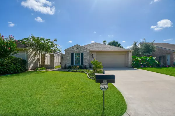 Stafford, TX 77477,207 Brocket PL