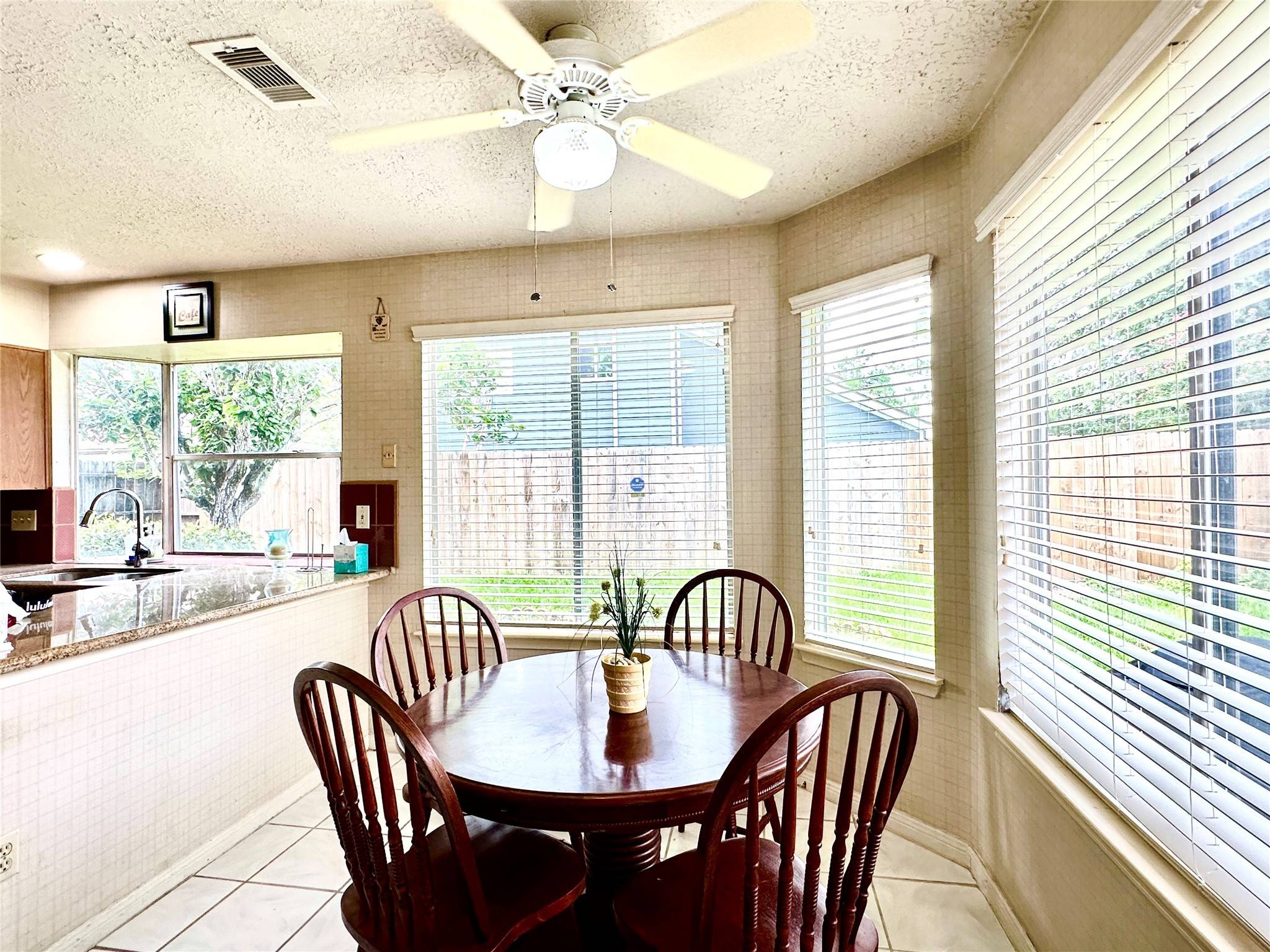 Houston, TX 77071,7818 Chinon CIR