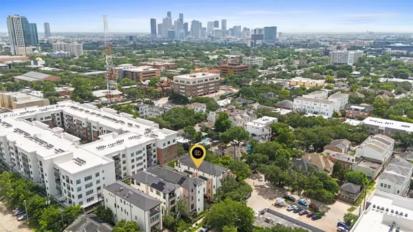 Houston, TX 77006,1304 Castle CT #A