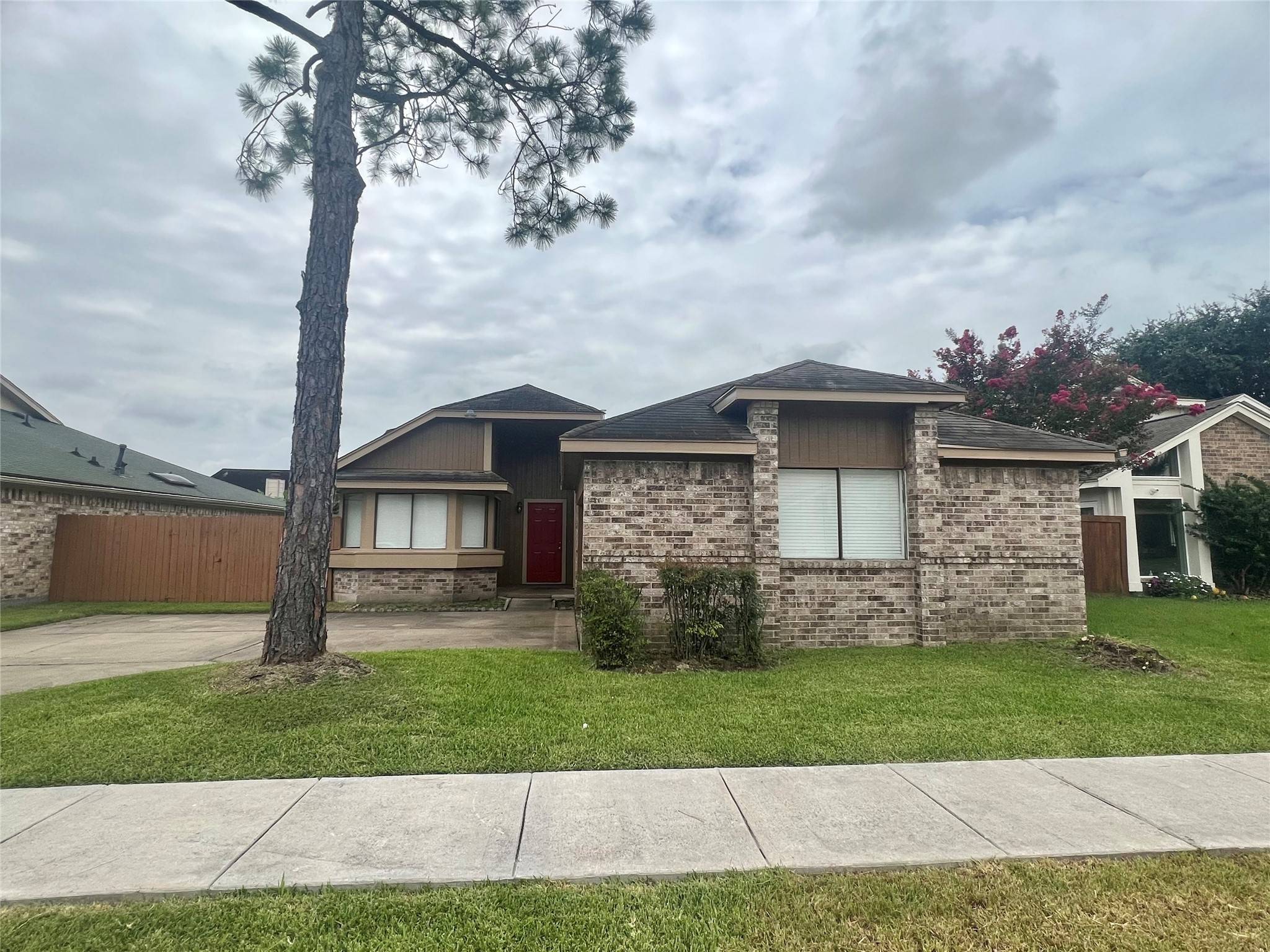 Houston, TX 77071,7831 Redgate CIR
