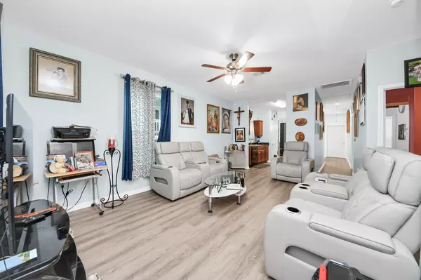 Galveston, TX 77551,5319 Avenue R