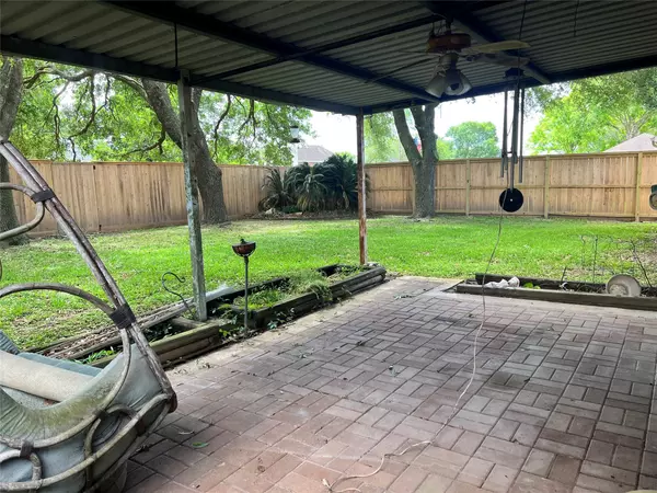 League City, TX 77573,5117 Carefree DR