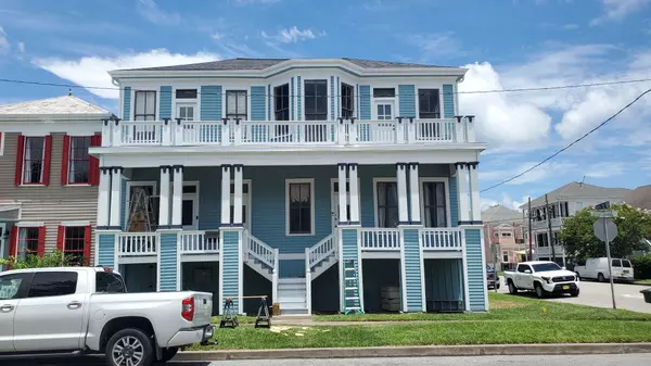 1502 Winnie #4, Galveston, TX 77550