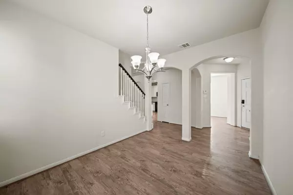 Houston, TX 77083,13710 Evansdale LN