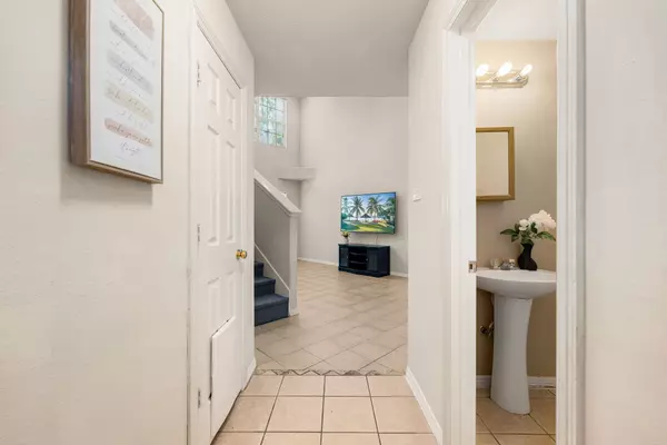 Houston, TX 77021,6418 England ST