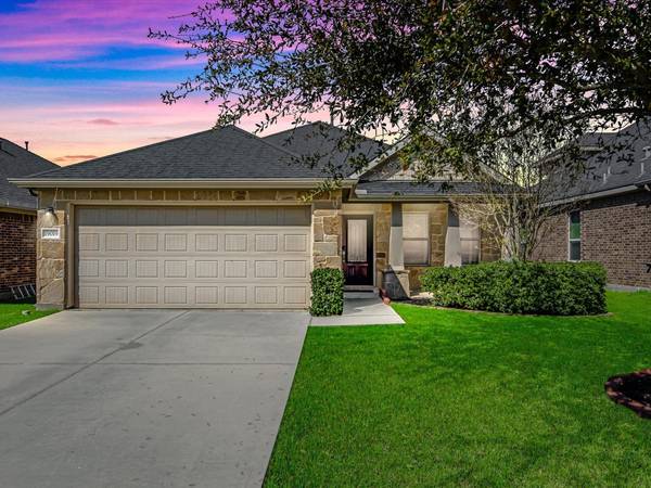 19019 Pinewood Point LN,  Tomball,  TX 77377