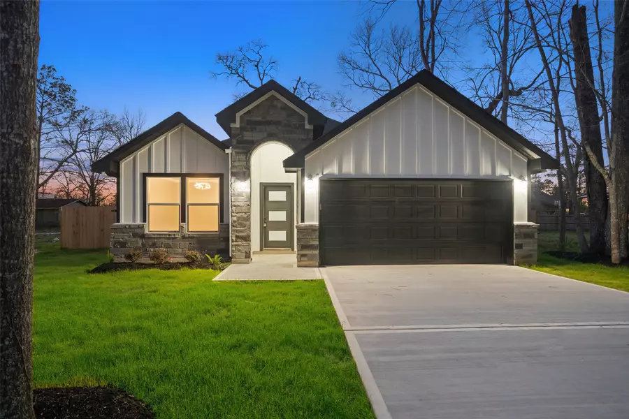 604 Jefferson AVE, Cleveland, TX 77327