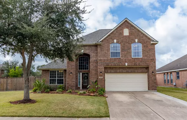 2225 Mangrove Bend DR, League City, TX 77573