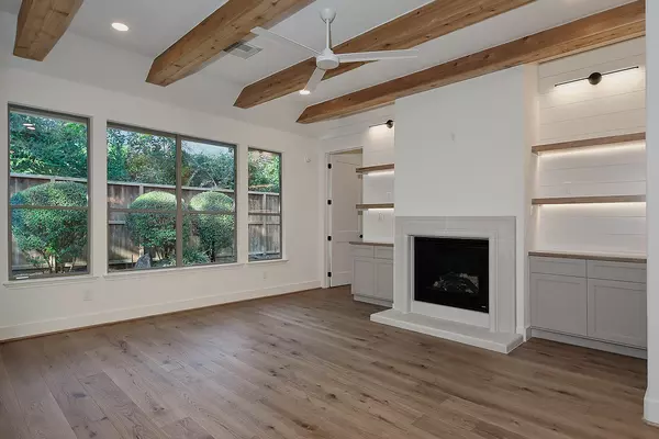 The Woodlands, TX 77382,118 DOUVAINE