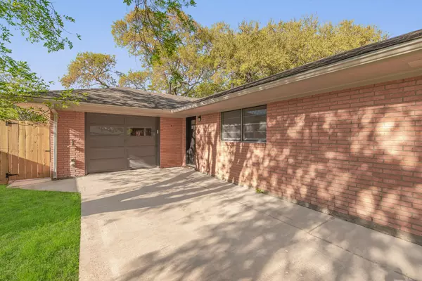 Texas City, TX 77590,924 22nd AVE N