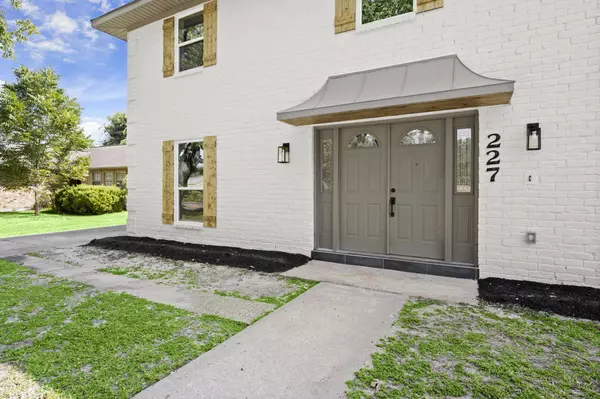 Houston, TX 77015,227 Sevenhampton LN