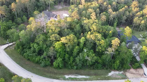 Huntsville, TX 77340,210 Red Hawk RD