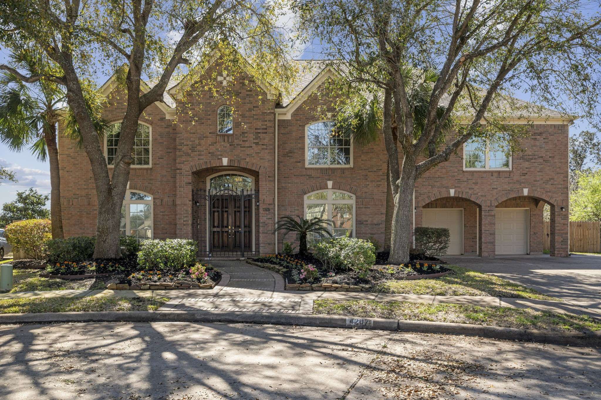 4207 Clearwater CT, Missouri City, TX 77459