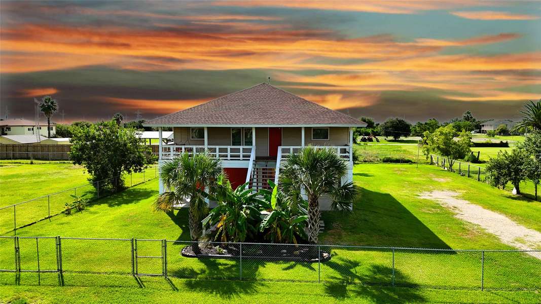 1404 Pickney AVE, Port Bolivar, TX 77650