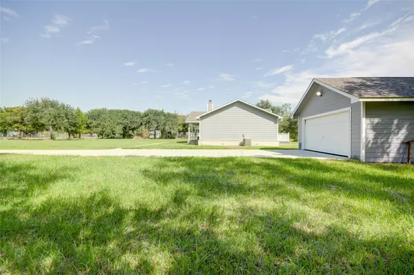 Alvin, TX 77511,5035 Farmer RD