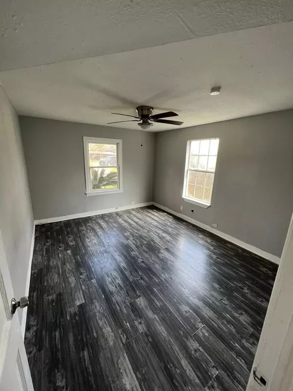 Houston, TX 77004,3210 Winbern ST #B