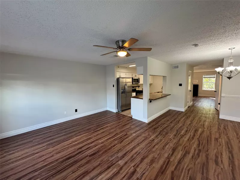 6512 Kentwick DR, Houston, TX 77084