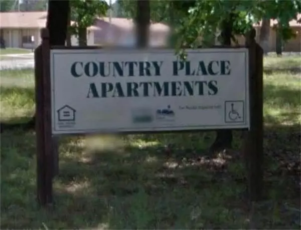 Atlanta, TX 75551,1300 Courtland RD