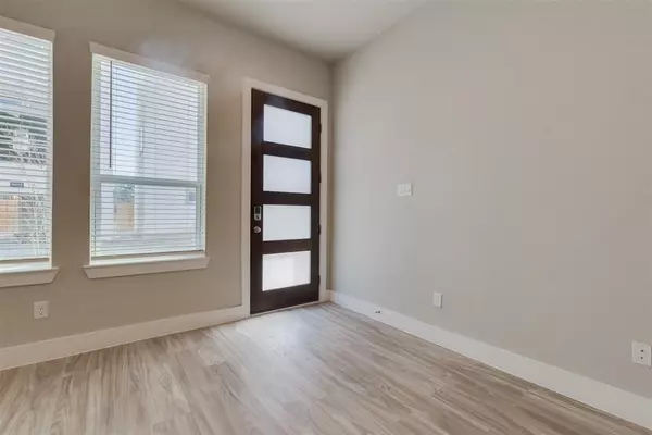 Houston, TX 77055,7713 Rainbow Close LN