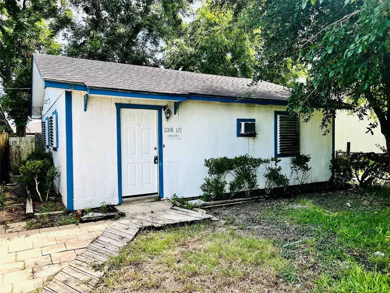 2308 10th 1/2 AVE, La Marque, TX 77568