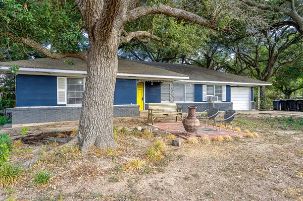 Wallis, TX 77485,7231 Highway 60