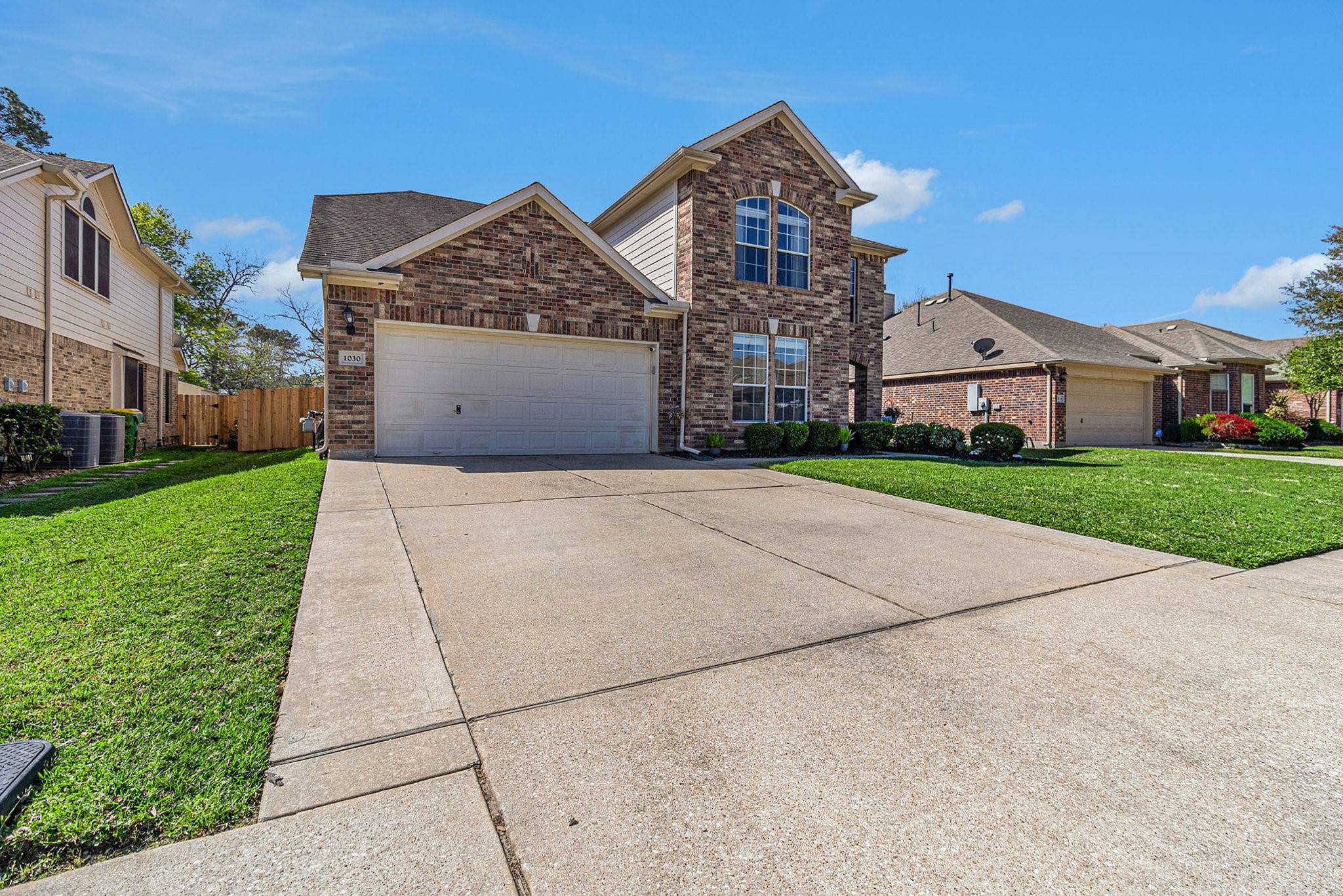 Seabrook, TX 77586,1030 Bay Sky WAY