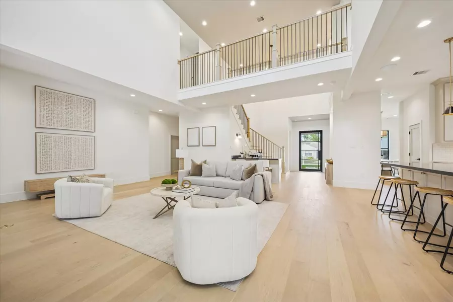 7115 Raton ST, Houston, TX 77055