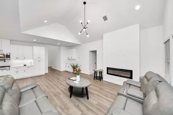 Conroe, TX 77306,12015 ROCKVIEW DR