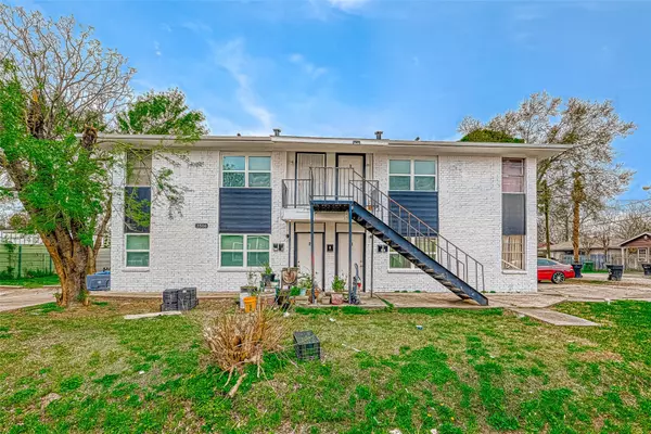 Houston, TX 77026,3506 Sarah ST