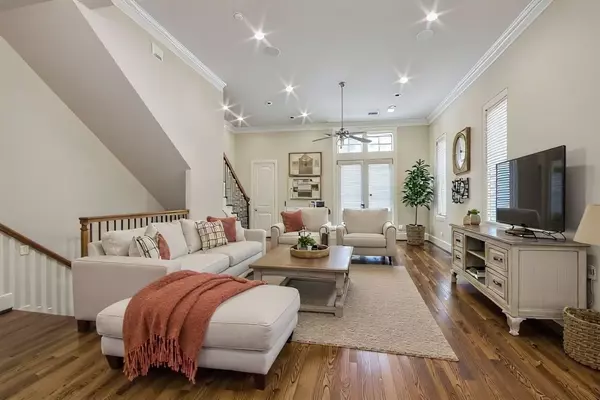 Houston, TX 77007,2607 Cohn ST