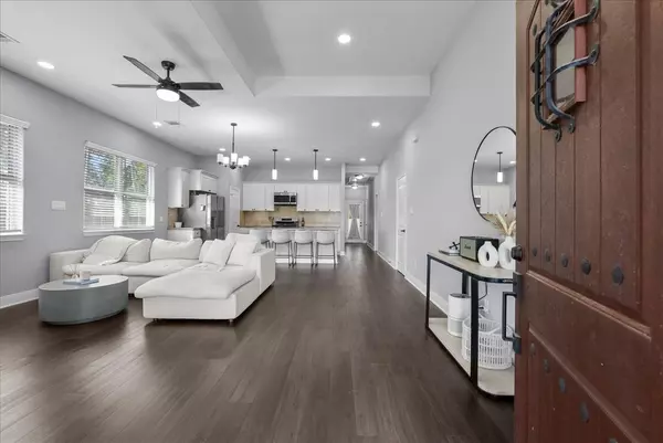 Cleveland, TX 77327,20061 Torrey Pines LN