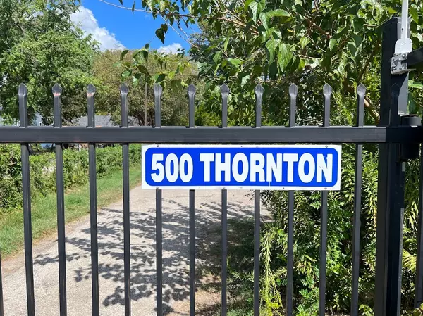 500 Thornton RD,  Houston,  TX 77018