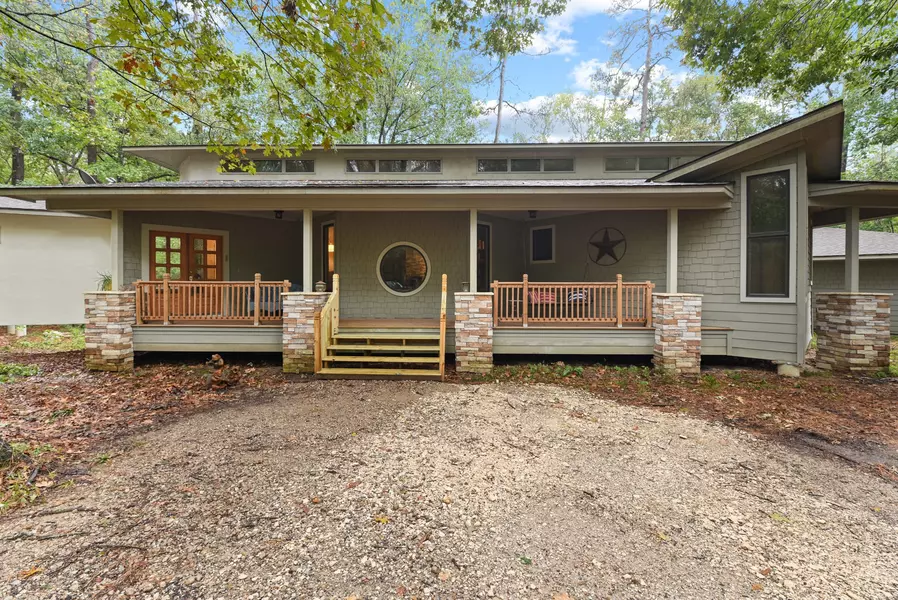 23910 Arrowhead PT, New Caney, TX 77357