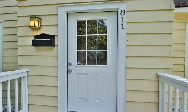 Texas City, TX 77590,811 10th AVE N