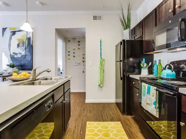 San Antonio, TX 78247,14722 Nacogdoches Rd #2102