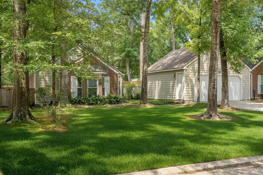 18 Bitterwood Circle, The Woodlands, TX 77381