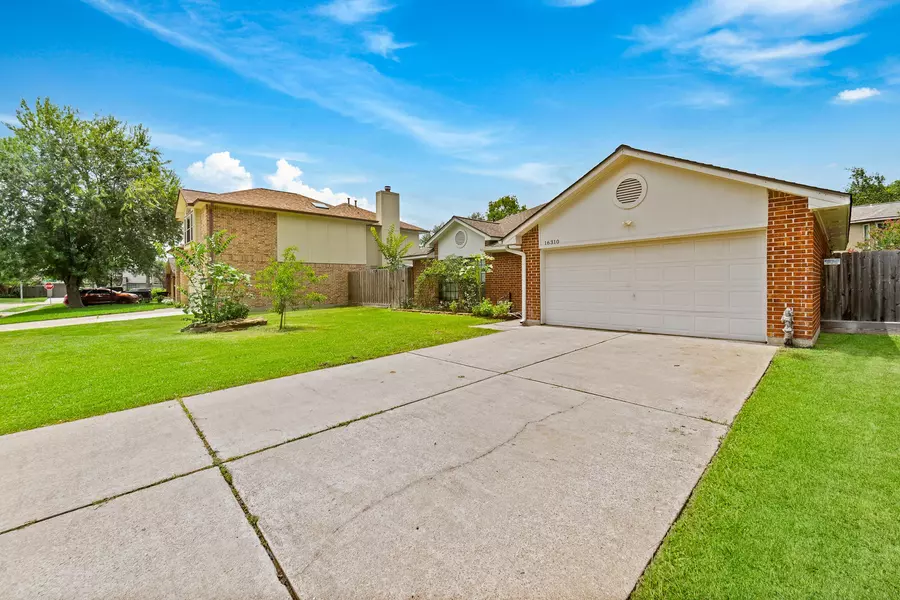 16310 Mulberry Run CT, Sugar Land, TX 77498