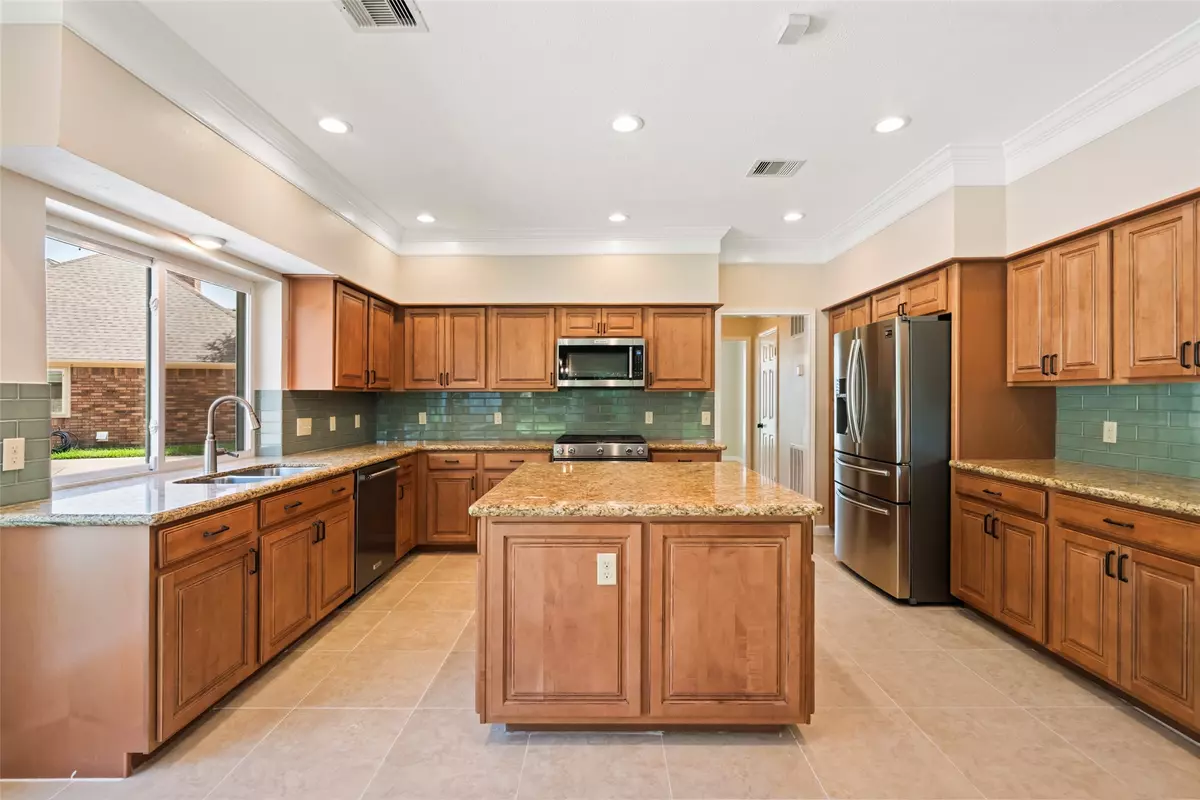 League City, TX 77573,2123 Riverside DR