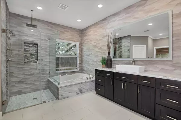 Houston, TX 77059,4015 Park Circle WAY