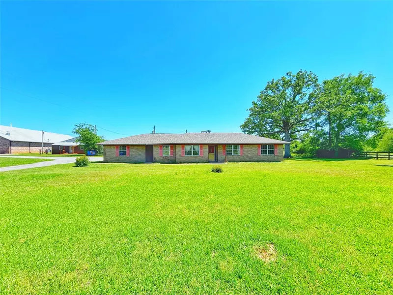 5962 Fm 228, Grapeland, TX 75844