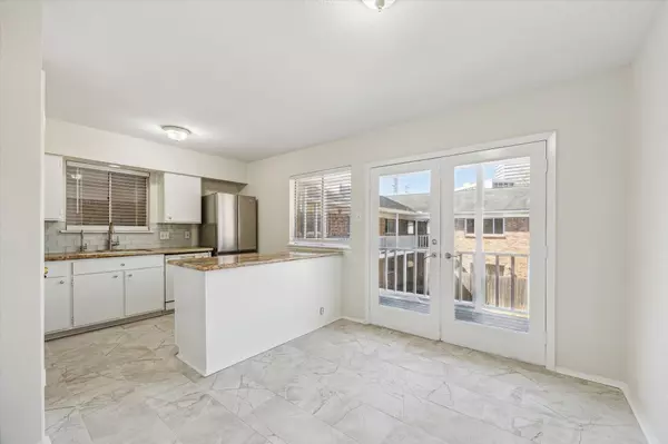 Houston, TX 77027,4040 San Felipe ST #246