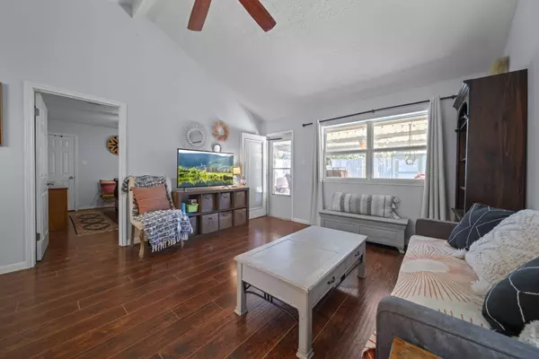 Houston, TX 77040,8606 Twisting Vine LN